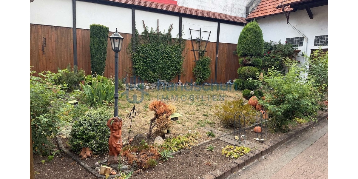 ehemaliges Hofgut in Gau-Odernheim zu verkaufen. - Einfamilienhaus Gau-Odernheim Odernheim | Angebot:27250038