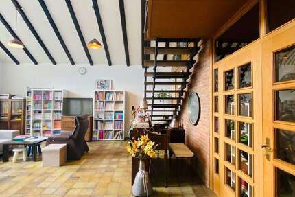 Haus Kelkheim - OT Fischbach Fischbach - 7 Zimmer, 213 m&sup2;, 899.000&euro; | Angebot:27182200