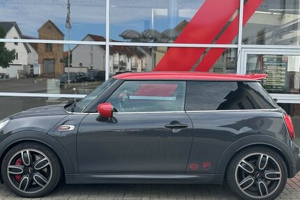 Mini John Cooper Works Autom|Navi|SHZ|PDC|Panorama|HUD| 144.129 km 15.999 &euro; Mainz-Kostheim 55246